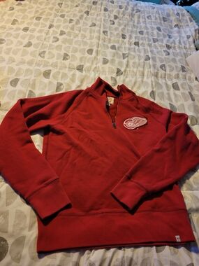 47 Brand Red Wings Half-Zip Pullover with Patch